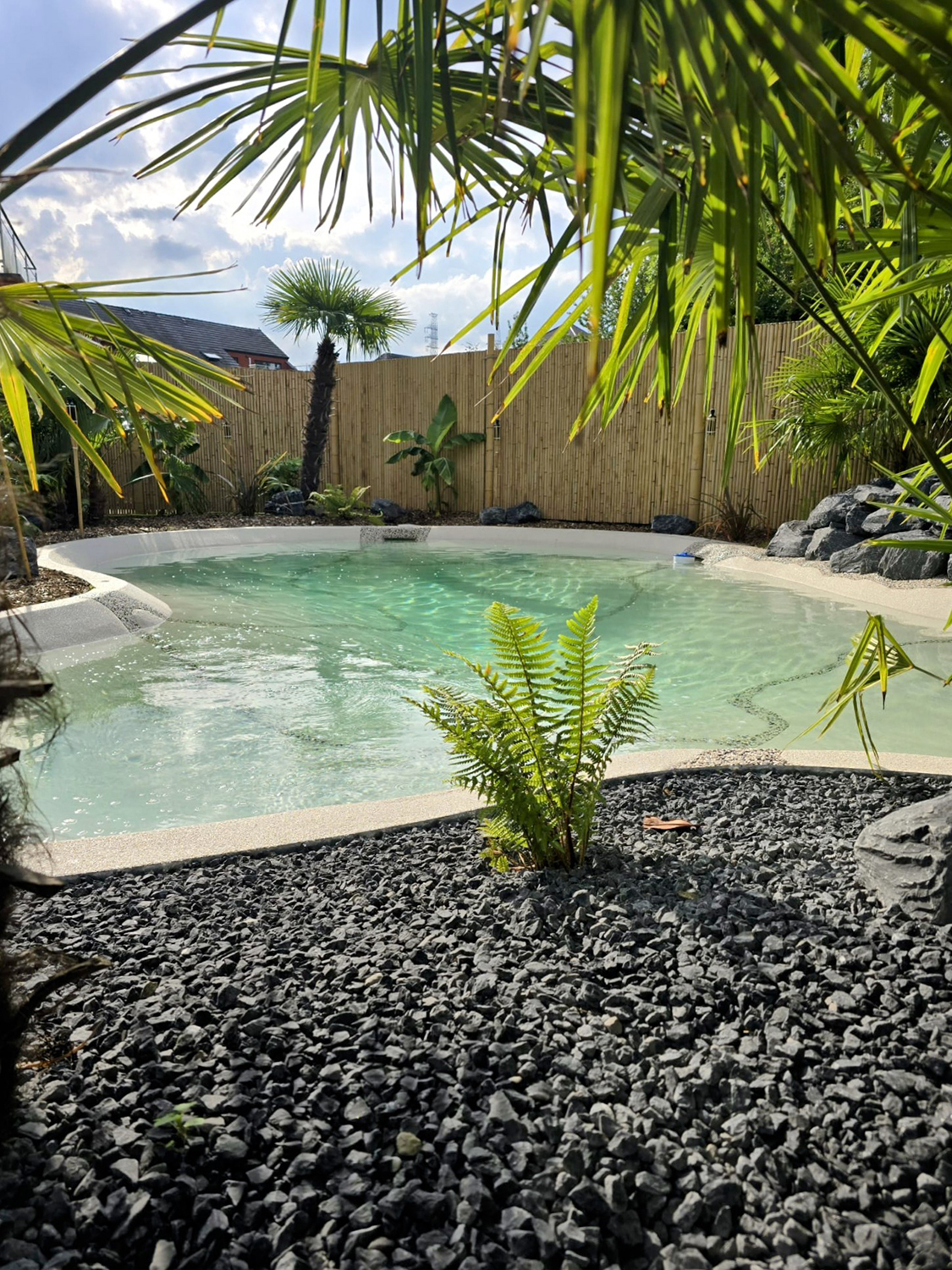 Installateur de piscine lagon - Réseau de distributeur Lagoon Piscines